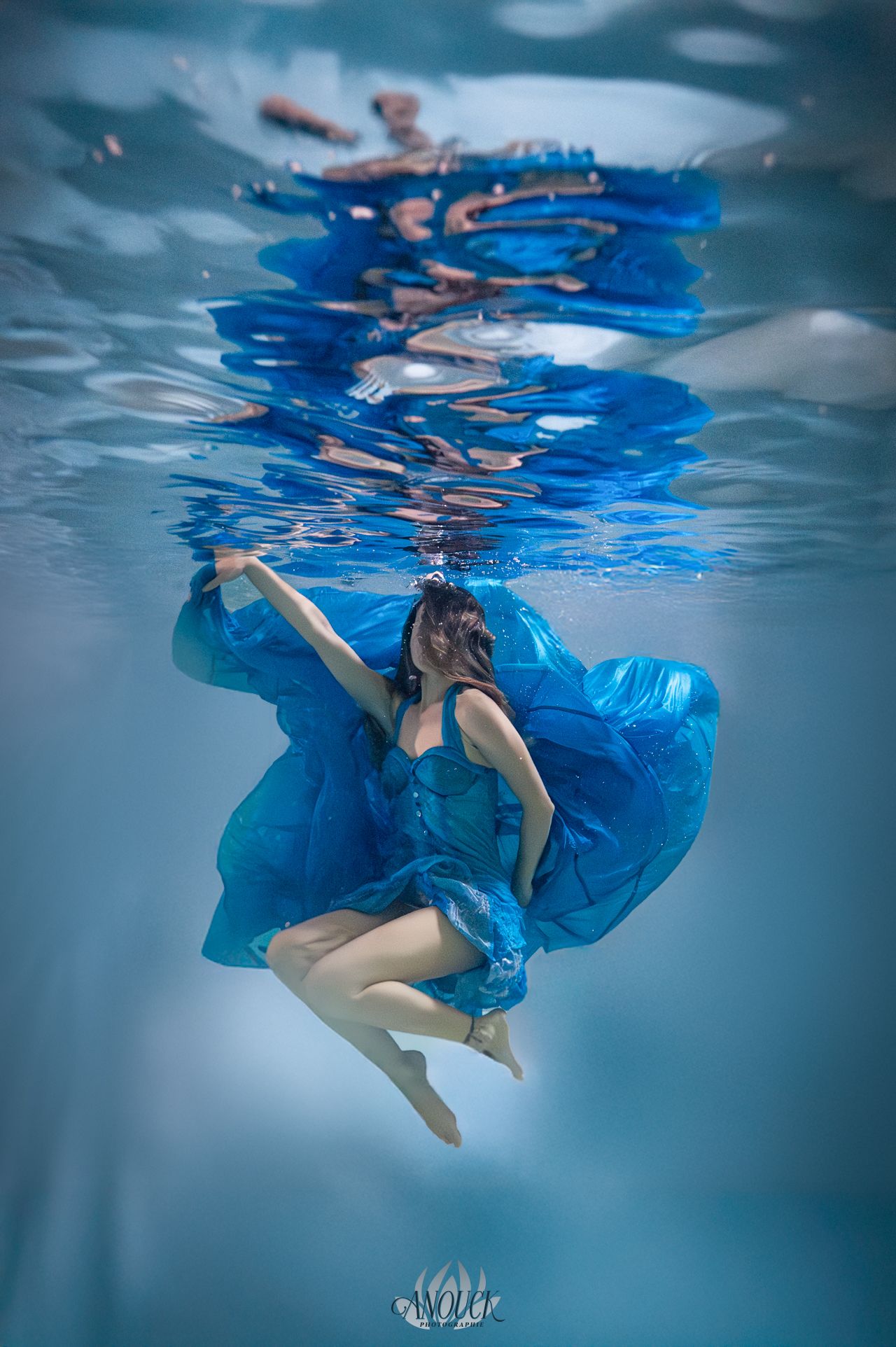 Portrait photo seconde peau sous l'eau en Suisse Romande